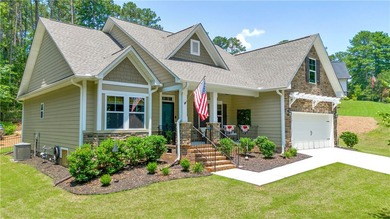 Welcome to this remarkable home located in Cross Creek - photo 3