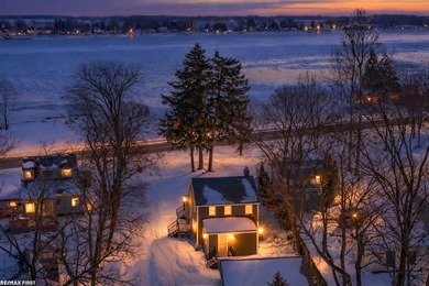 (private lake, pond, creek) Home For Sale in Cottrellville Michigan