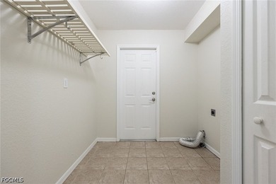 Welcome to this bright and inviting 4-bedroom, 2-bath home - photo 24