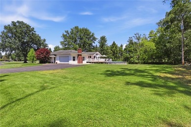 Rare opportunity to own this spacious 4 bedroom 3.5 bath ranch - photo 4