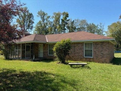 (private lake, pond, creek) Home Sale Pending in Phenix City Alabama