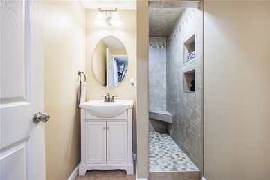 Welcome to 10 Gueymar Circle, a spacious 4-bedroom, 3-bath - photo 31