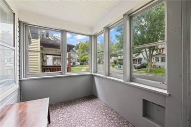 Side-by-side duplex offering a great investment opportunity - photo 3