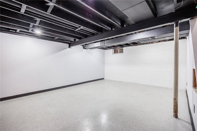Welcome to 10 Gueymar Circle, a spacious 4-bedroom, 3-bath - photo 37