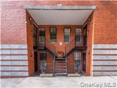 Updated three-bedroom duplex in the heart of Harlem, featuring - photo 2