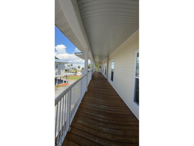 Captivating Coastal Getaway in Suwannee, FL! Welcome to - photo 2