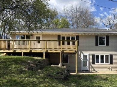 Lake Home For Sale in Cambridge, Wisconsin