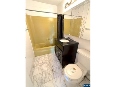 Welcome to the Mediterranean West Buildinge see this spacious 2 - photo 15