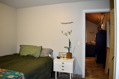 Built in 2016, this charming one-owner Cape offers the perfect - photo 22
