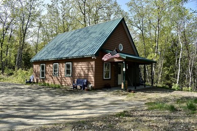 Built in 2016, this charming one-owner Cape offers the perfect - photo 29