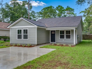 Lake Ellen - Wakulla County Home Active Under Contract in Crawfordville Florida
