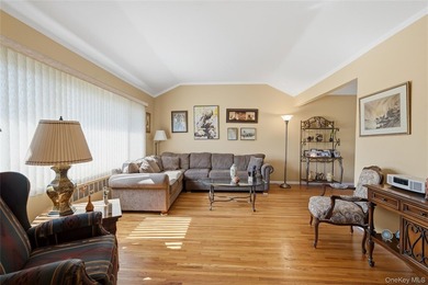 Don't miss this move in ready 3 to 4 bedroom Ranch with 2 full - photo 3