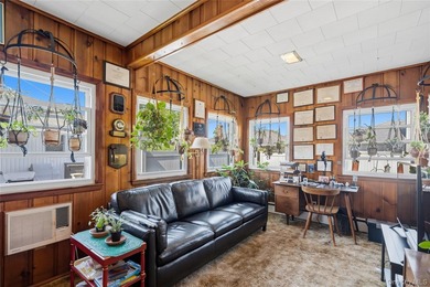 Don't miss this move in ready 3 to 4 bedroom Ranch with 2 full - photo 7