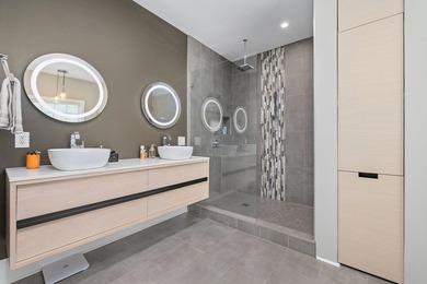 Welcome to this stunning, move-in ready, fully updated home in - photo 18
