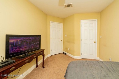 Nice 3b/2b home with a big, fenced backyard. Great floor plan - photo 20