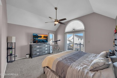 Dreaming of a waterfront home in the sought-after Berkeley - photo 22