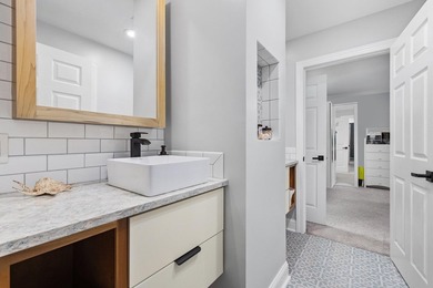 Welcome to this stunning, move-in ready, fully updated home in - photo 28