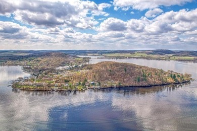 Lake Condo For Sale in Lodi, Wisconsin