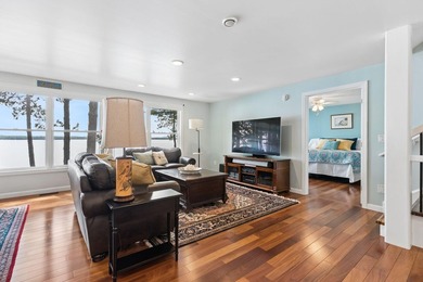 This is a rare opportunity to experience luxury lakefront living - photo 48