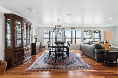 This is a rare opportunity to experience luxury lakefront living - photo 49