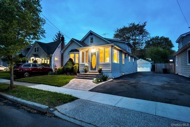 Filled with warmth and opportunity, this 3 bedroom, 1 bath Cape - photo 3