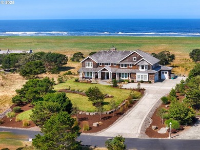 Welcome to your magnificent coastal estate in Pinehurst Estates - photo 3