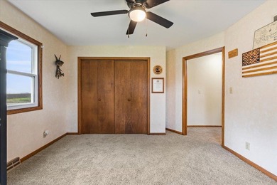 Welcome home! Step into this beautiful five-bedroom, two-bath - photo 5