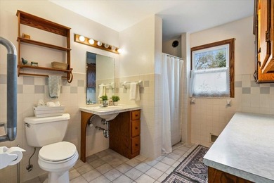 Welcome home! Step into this beautiful five-bedroom, two-bath - photo 8