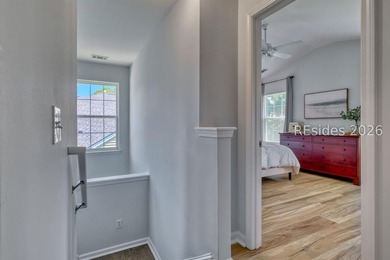 Welcome to this beautifully updated 3-bedroom, 2.5 bath home in - photo 17