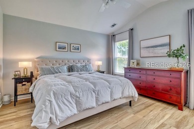 Welcome to this beautifully updated 3-bedroom, 2.5 bath home in - photo 18