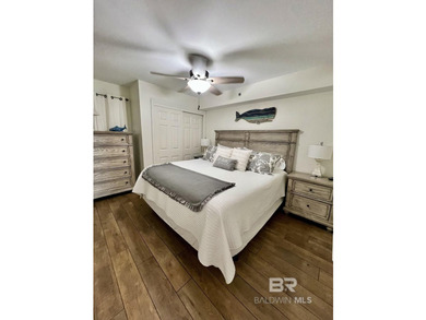 ******WOW, rare, hard to find, Stunning Center Unit with - photo 9
