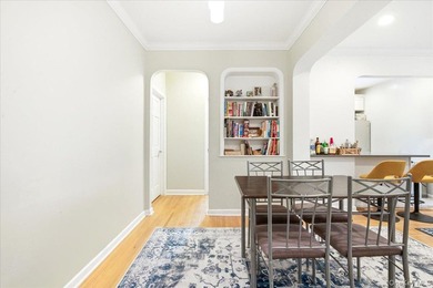Discover the most neighborly, pet friendly, prewar coop in - photo 7