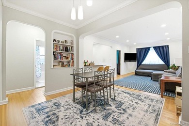 Discover the most neighborly, pet friendly, prewar coop in - photo 8