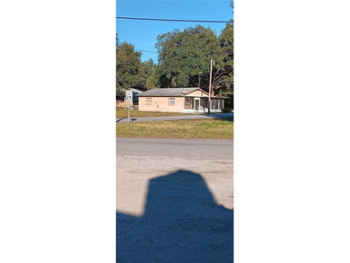 Withlacoochee River Home Sale Pending in Lake Panasoffkee Florida