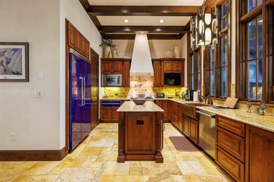 Experience the refined elegance and luxurious amenities of this - photo 7