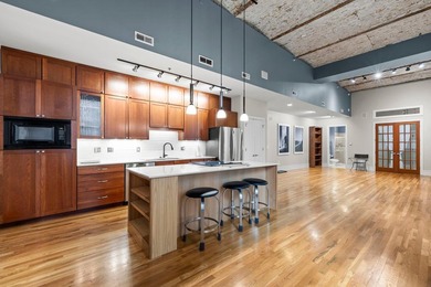 Experience elevated urban living in the Historic Great Northern - photo 2