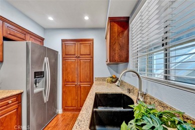 Ideally located in the highly desirable South Coast Metro area - photo 19