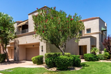 Lake Townhome/Townhouse For Sale in Scottsdale, Arizona