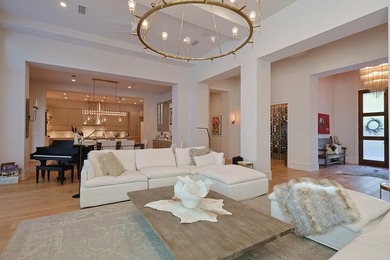 CLICK SAVE ON THIS ONE! Modern luxury meets effortless - photo 22