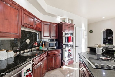 Nestled within the prestigious Estates at Litchfield Park, this - photo 23