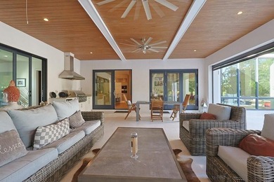CLICK SAVE ON THIS ONE! Modern luxury meets effortless - photo 38
