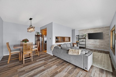 Waterfront living doesn't get much better than this beautifully - photo 6
