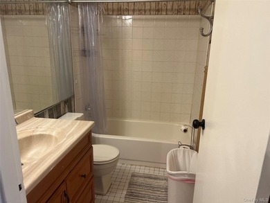 2#floor Co-op Located in the Great River Owners Development - photo 2