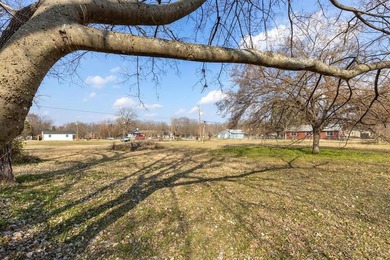 Lake Tawakoni Lot For Sale in Quinlan Texas