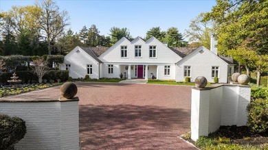 A rare opportunity to acquire a masterpiece of residential - photo 2