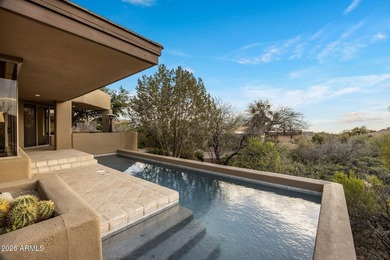 Timeless desert architecture meets refined modern livingpletely - photo 10