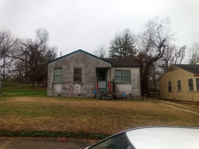 The seller prefers a PACKAGE SALE ONLY! 49 property, 50 unit - photo 1