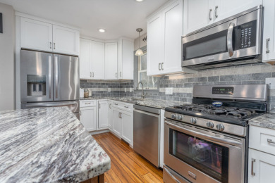 Beautiful Home On Fairway #3 - photo 15