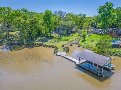 Lake Home For Sale in Gun Barrel City, Texas