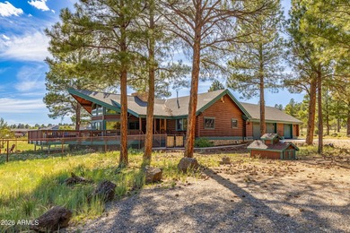Fantastic 3 bed, 2.5 bath true log cabin on 1.1 acres in - photo 3